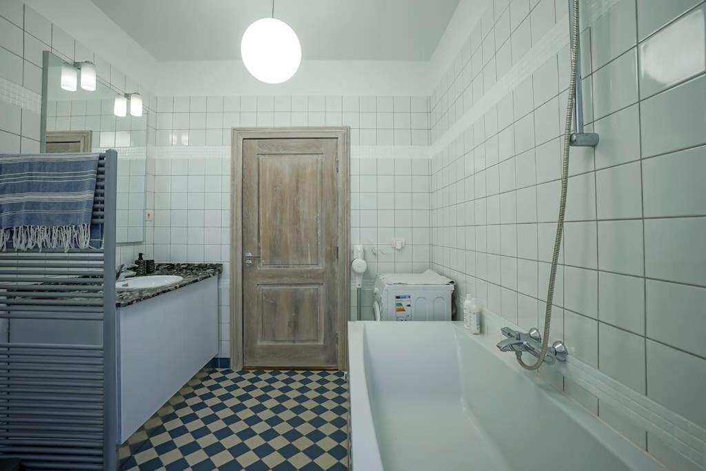 بوخارست Central Apartment - Nido'S Area المظهر الخارجي الصورة
