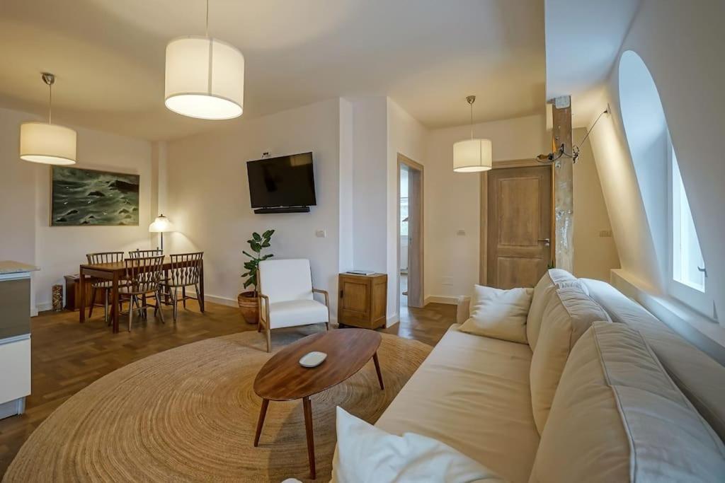 بوخارست Central Apartment - Nido'S Area المظهر الخارجي الصورة